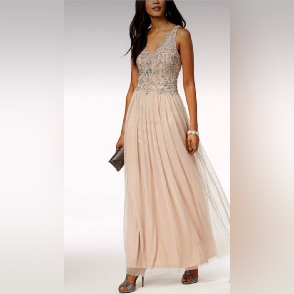 NWT Adrianna Papell Dress Size 8 Beige and Silver Tulle Lace Maxi Dress